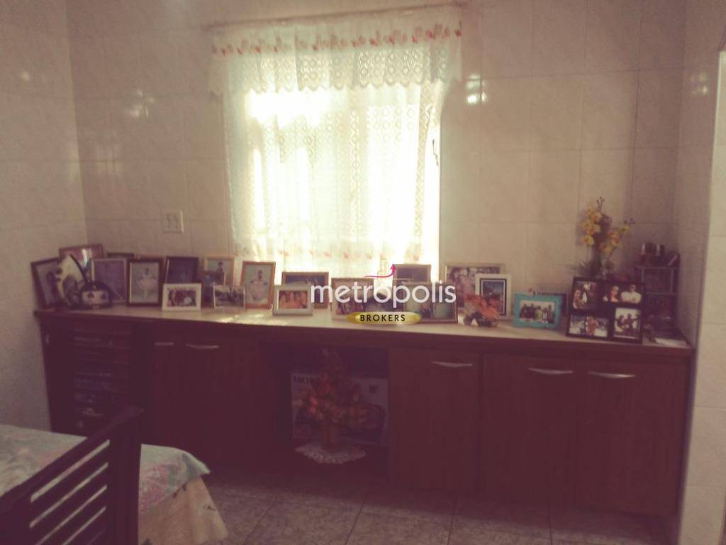 Casa à venda com 3 quartos, 182m² - Foto 18