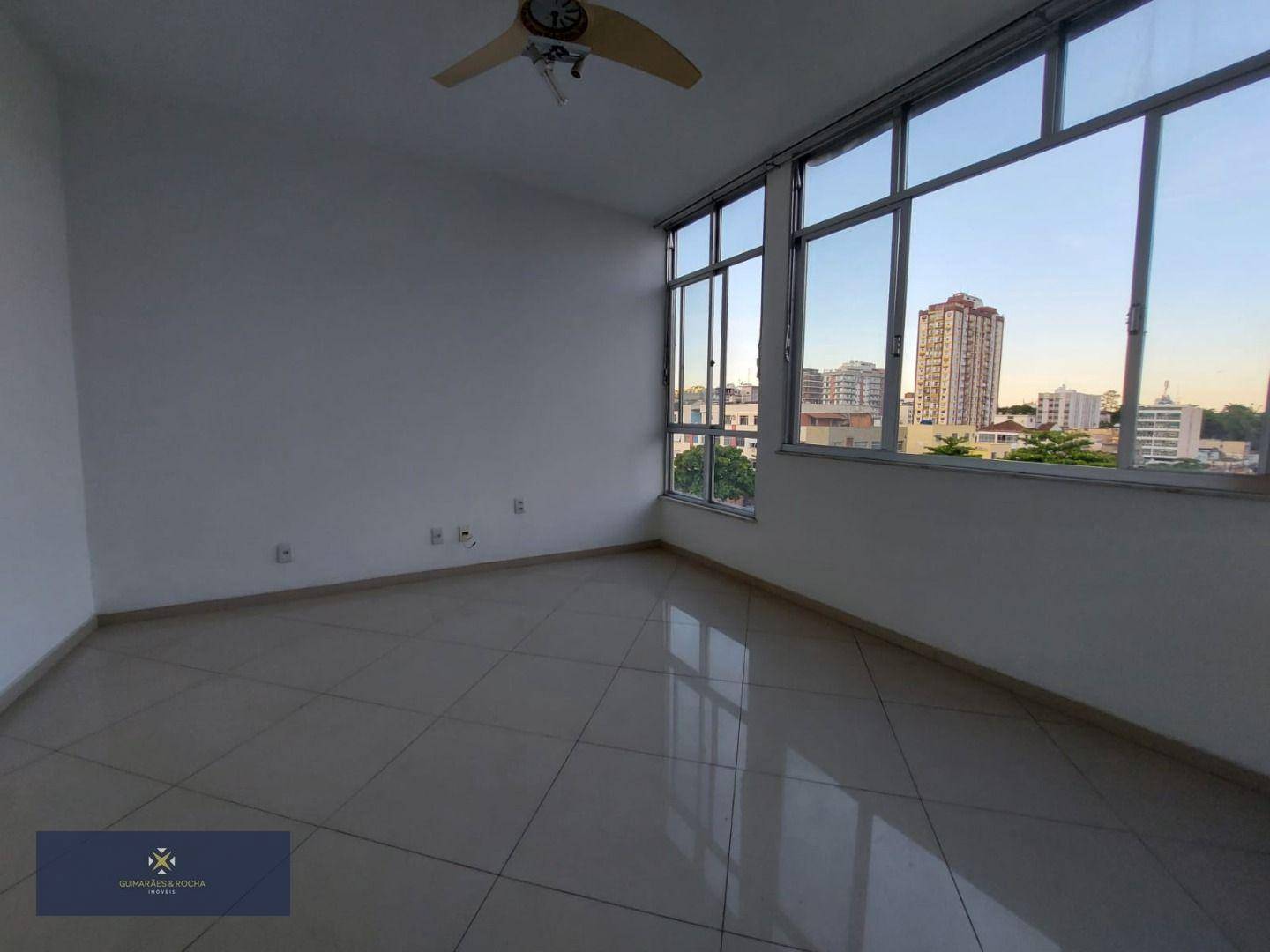 Cobertura à venda com 2 quartos, 99m² - Foto 8