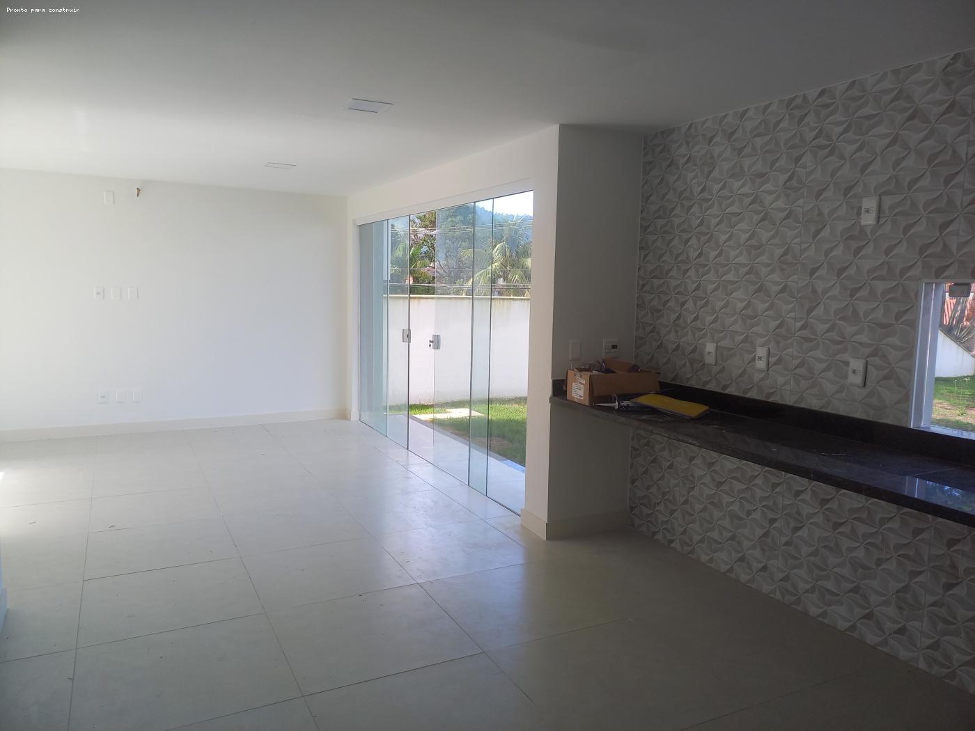 Casa à venda com 3 quartos, 121m² - Foto 11