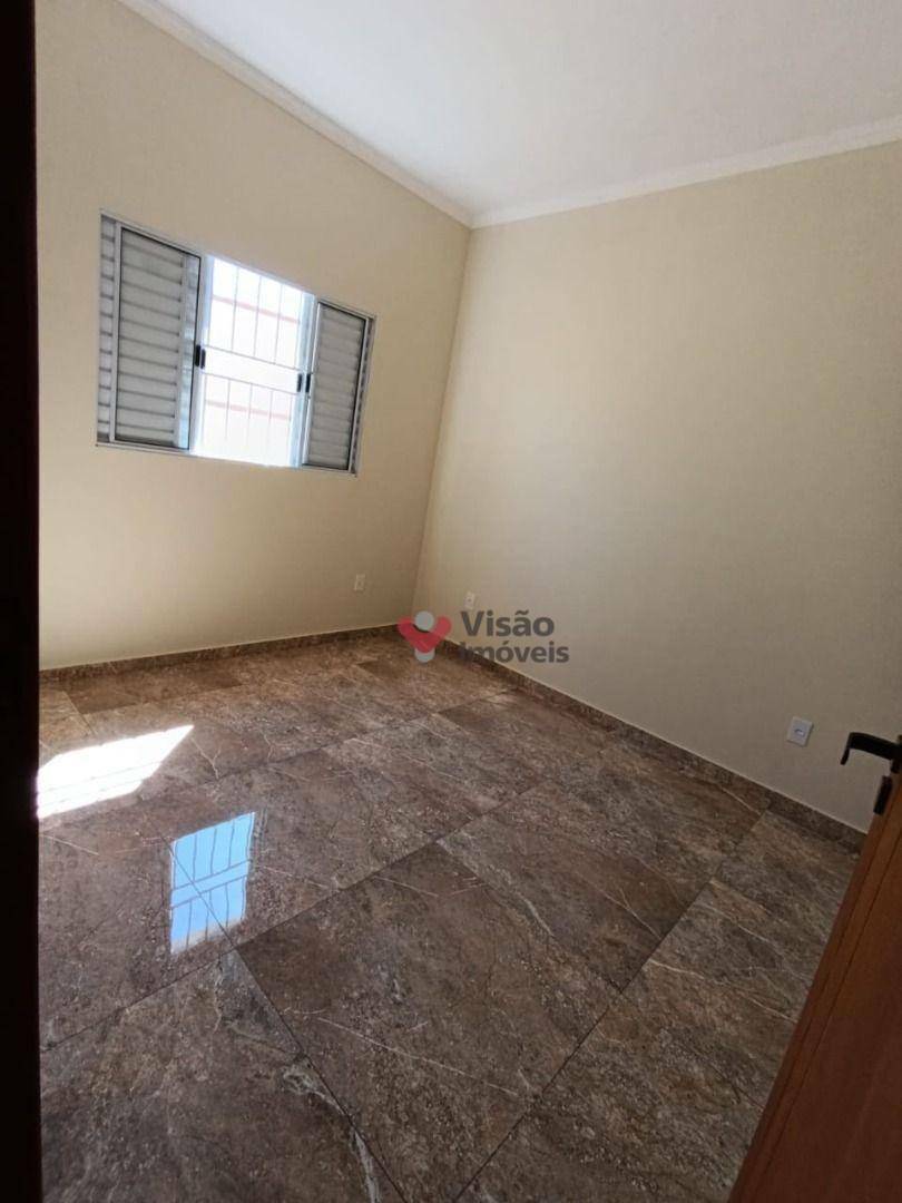 Casa à venda com 2 quartos, 80m² - Foto 9