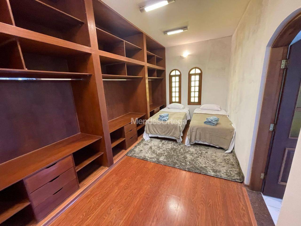 Sítio à venda com 8 quartos, 800m² - Foto 13