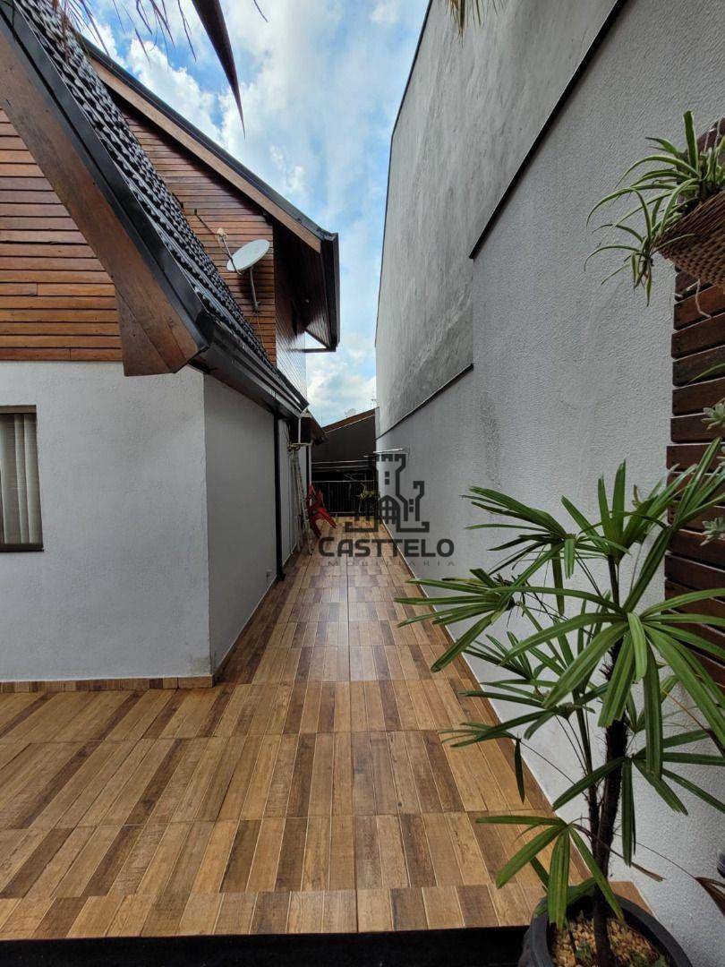 Casa à venda com 5 quartos, 265m² - Foto 3