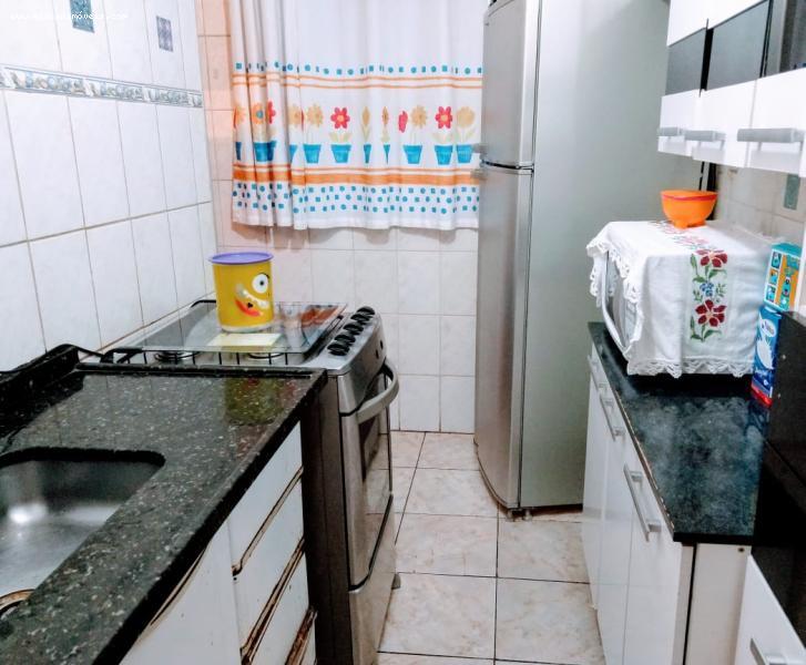 Casa à venda com 3 quartos, 200m² - Foto 13