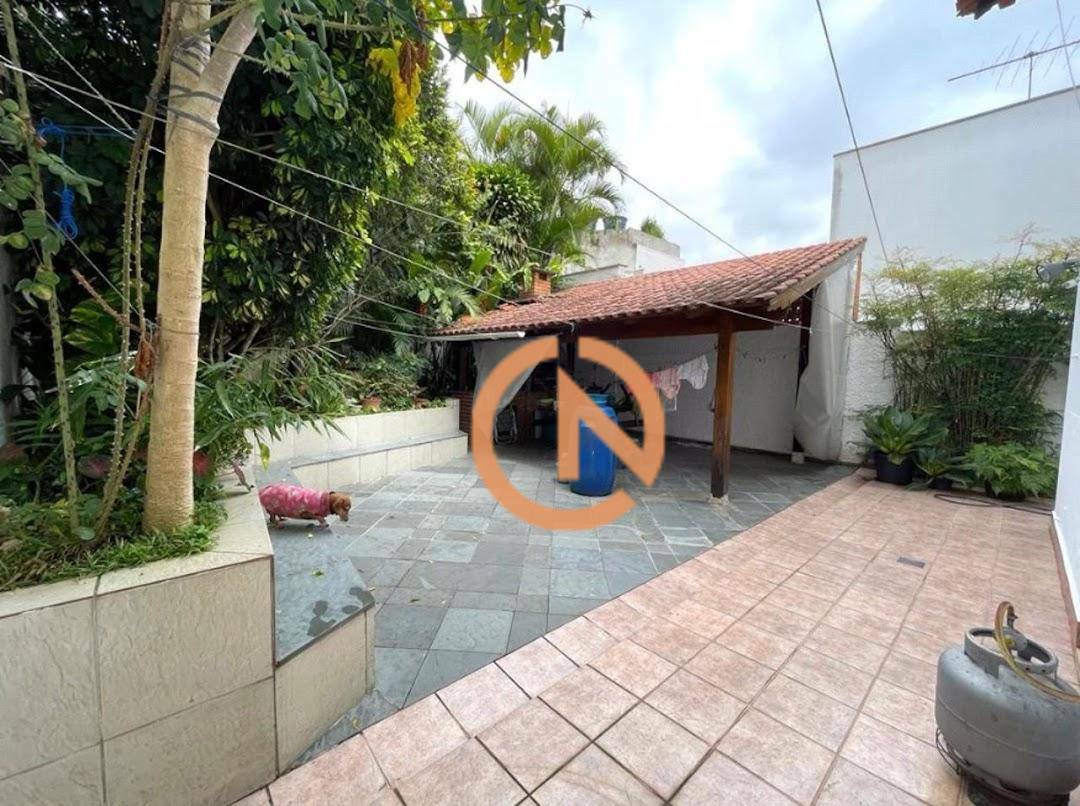 Sobrado à venda com 3 quartos, 208m² - Foto 25