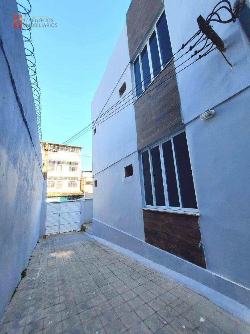 Apartamento à venda e aluguel com 2 quartos, 45m² - Foto 4