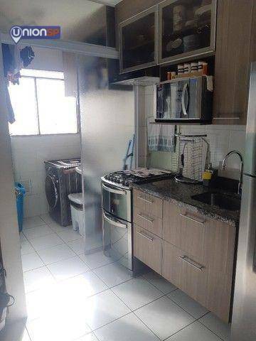 Apartamento à venda com 2 quartos, 60m² - Foto 11