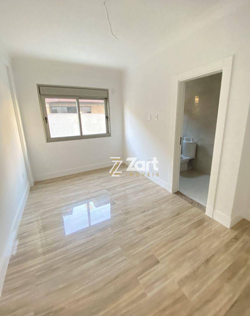 Apartamento à venda com 3 quartos, 133m² - Foto 19