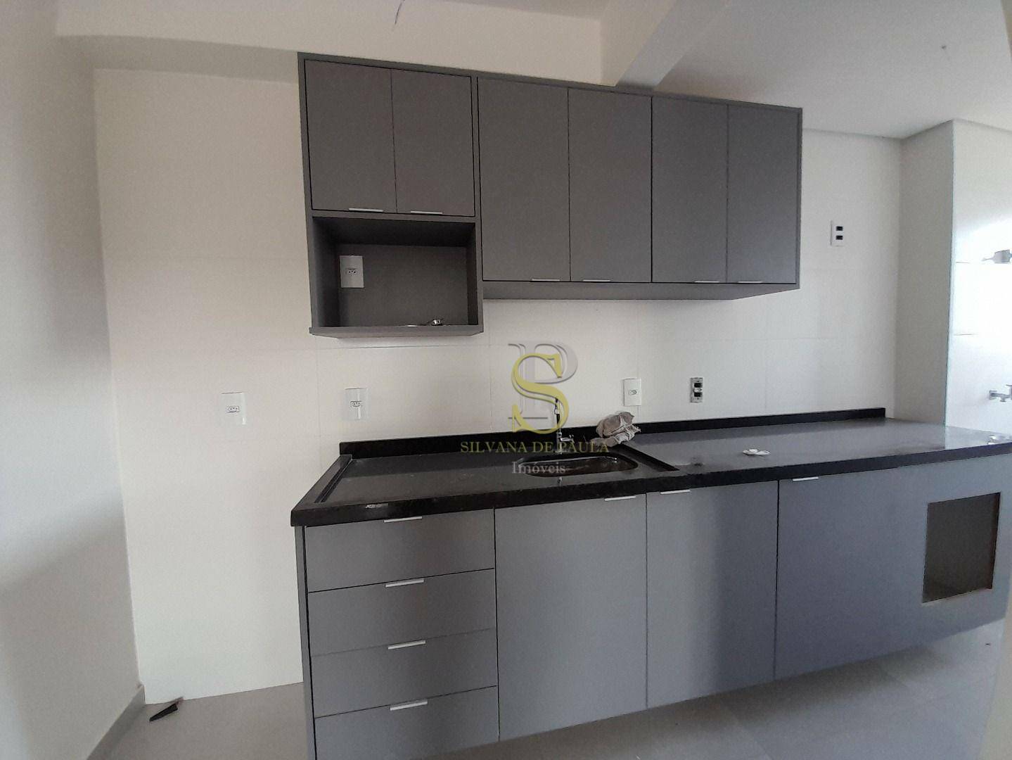 Apartamento à venda com 2 quartos, 69m² - Foto 6