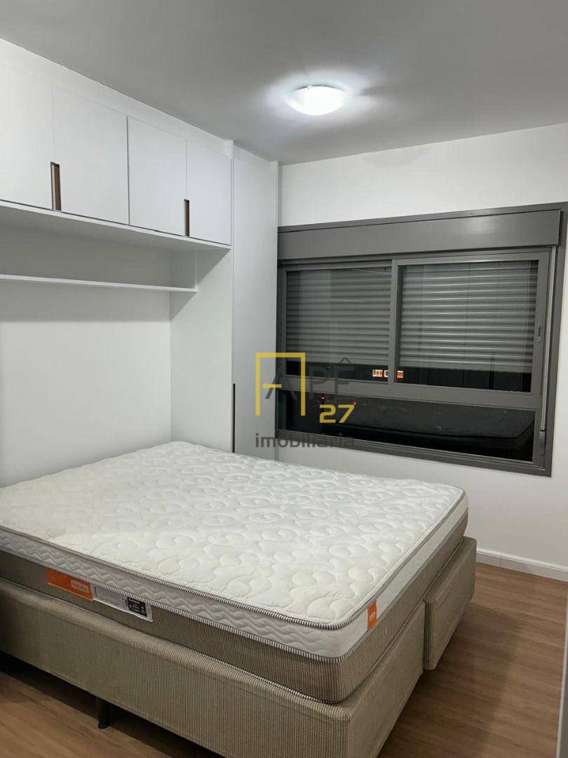 Apartamento à venda com 2 quartos, 65m² - Foto 8