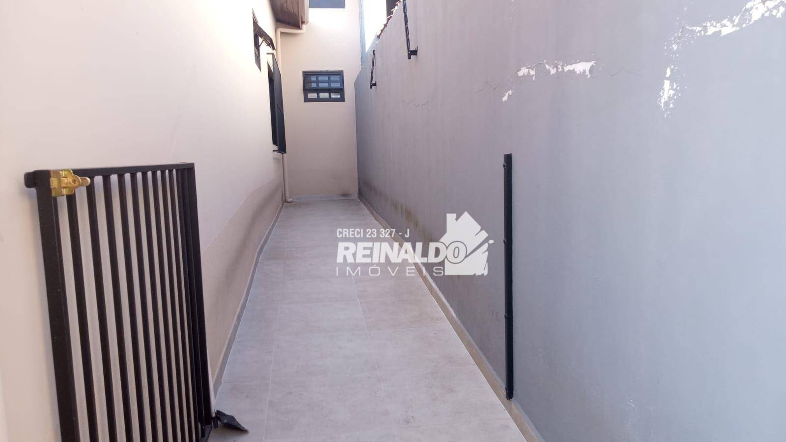 Casa à venda com 3 quartos, 200m² - Foto 10