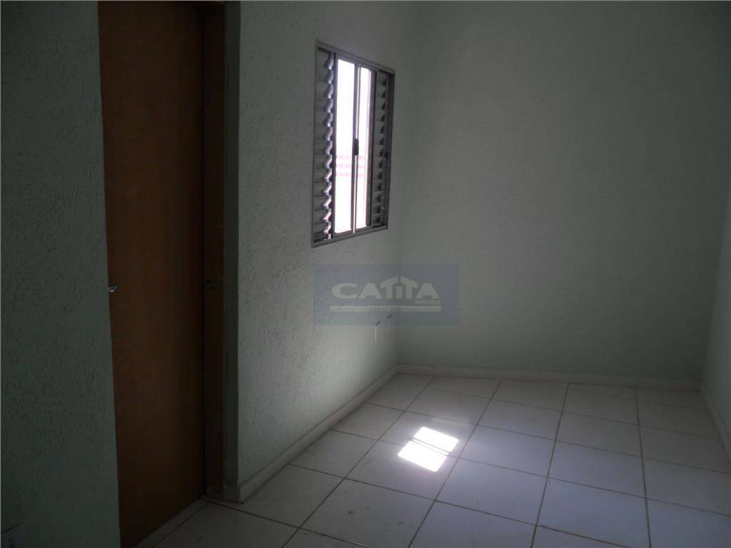 Sobrado à venda com 2 quartos, 140m² - Foto 3