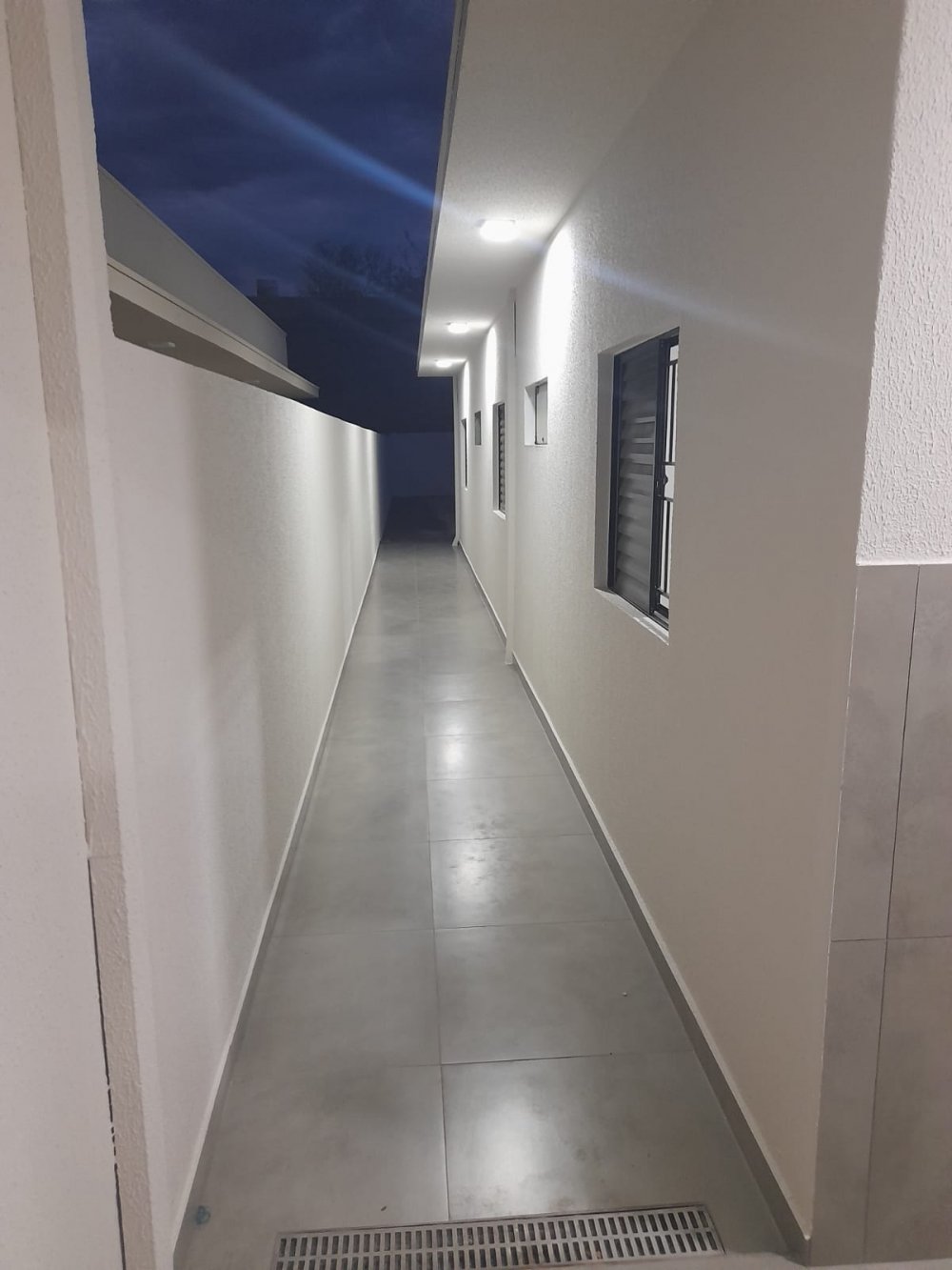 Casa à venda com 3 quartos, 120m² - Foto 2