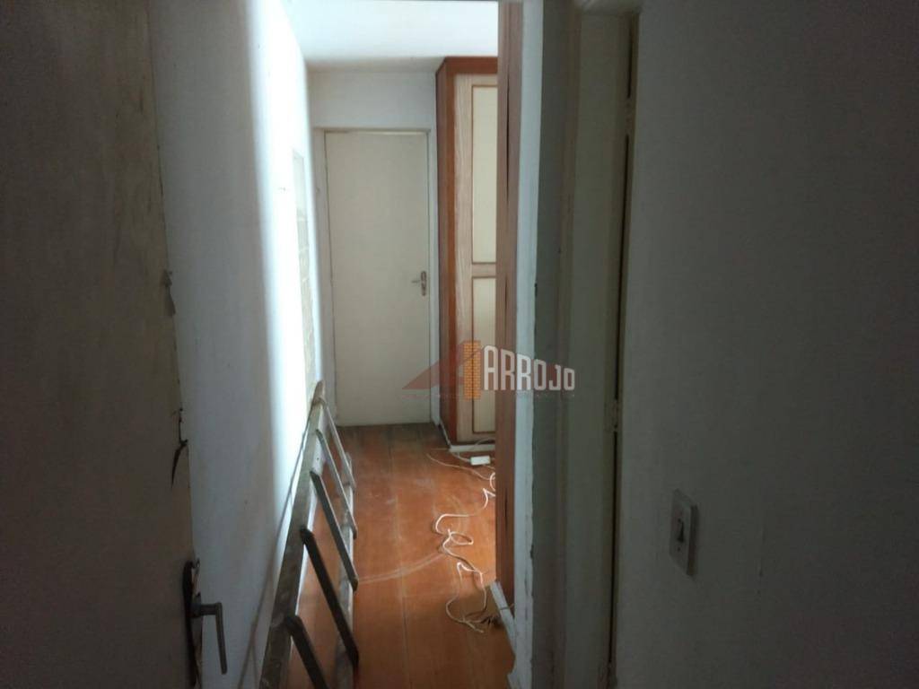 Casa à venda com 3 quartos, 180m² - Foto 21