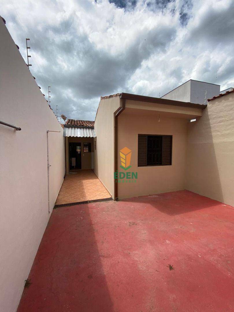 Casa à venda com 3 quartos, 80m² - Foto 3