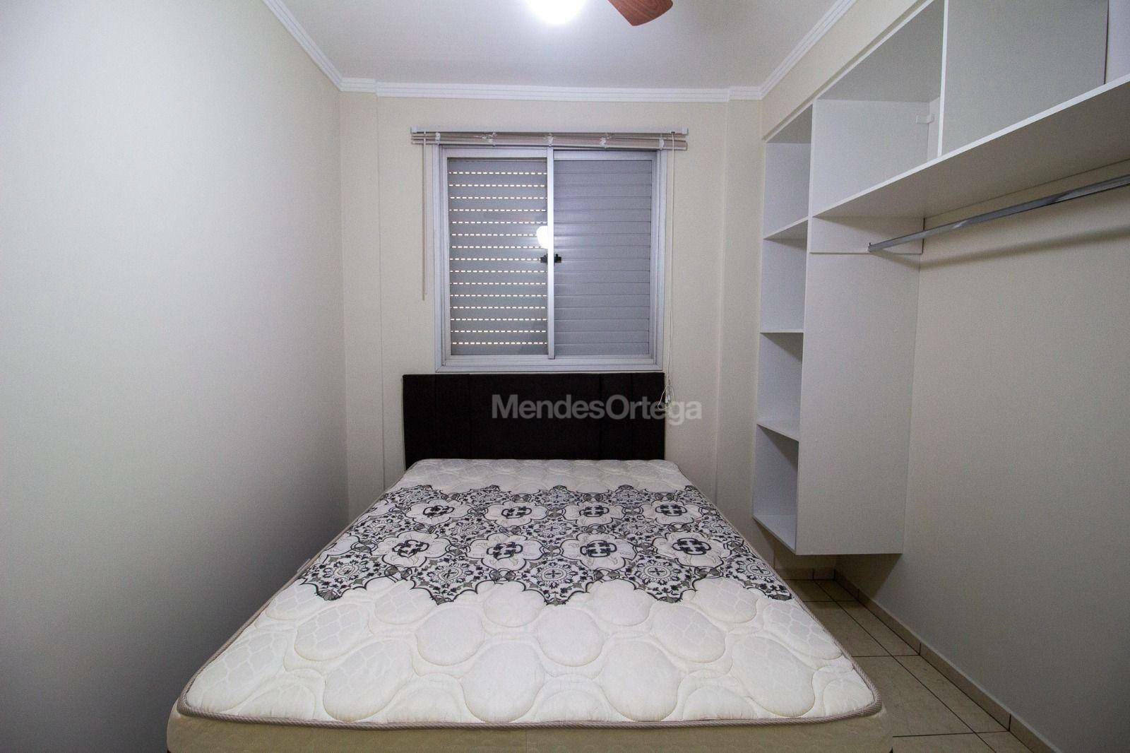 Apartamento para alugar com 3 quartos, 70m² - Foto 12