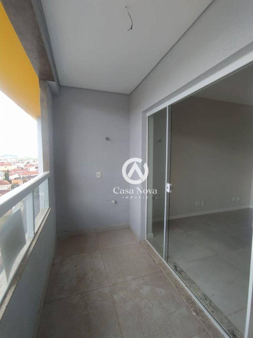 Apartamento à venda com 3 quartos, 90m² - Foto 11