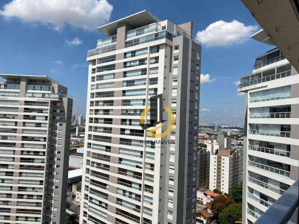 Apartamento para alugar com 3 quartos, 192m² - Foto 11