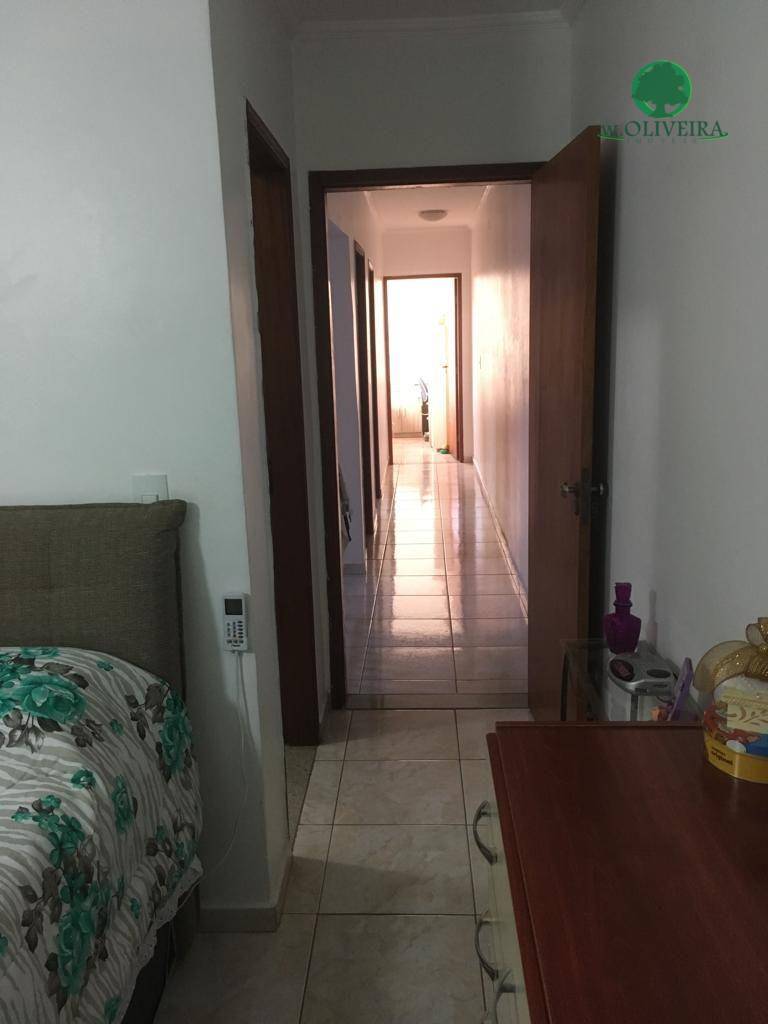 Sobrado à venda com 3 quartos, 168m² - Foto 12