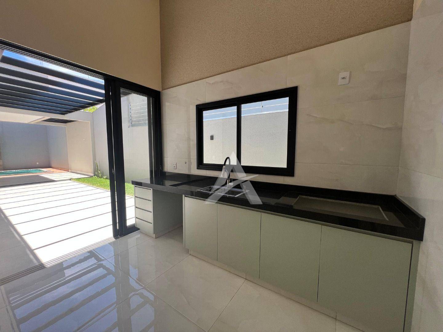 Casa, 3 quartos, 180 m² - Foto 10