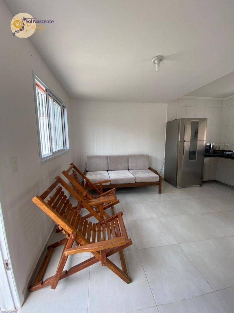Casa para alugar com 3 quartos, 81m² - Foto 8