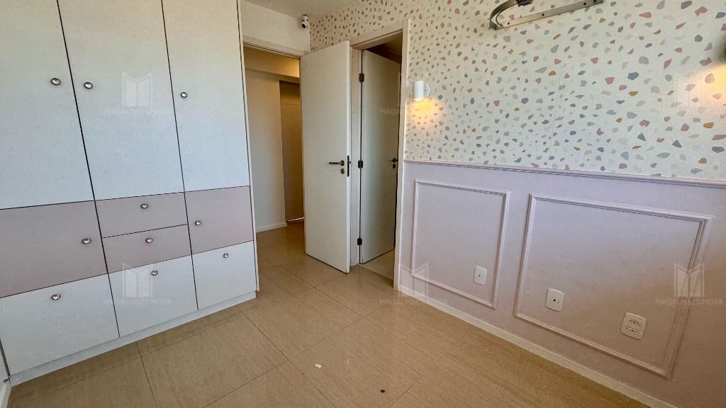 Apartamento à venda com 3 quartos, 110m² - Foto 8