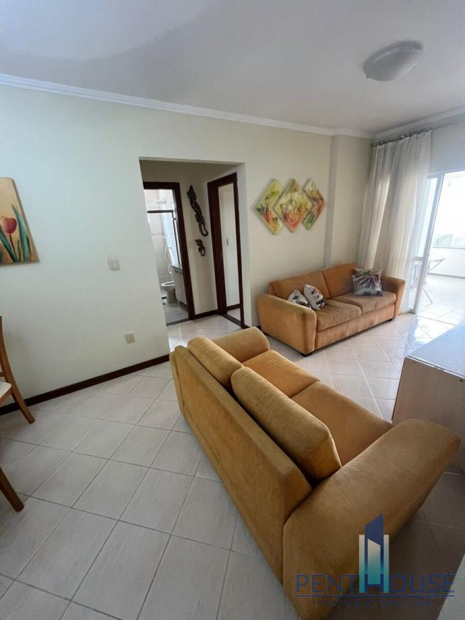 Apartamento à venda com 2 quartos, 81m² - Foto 2