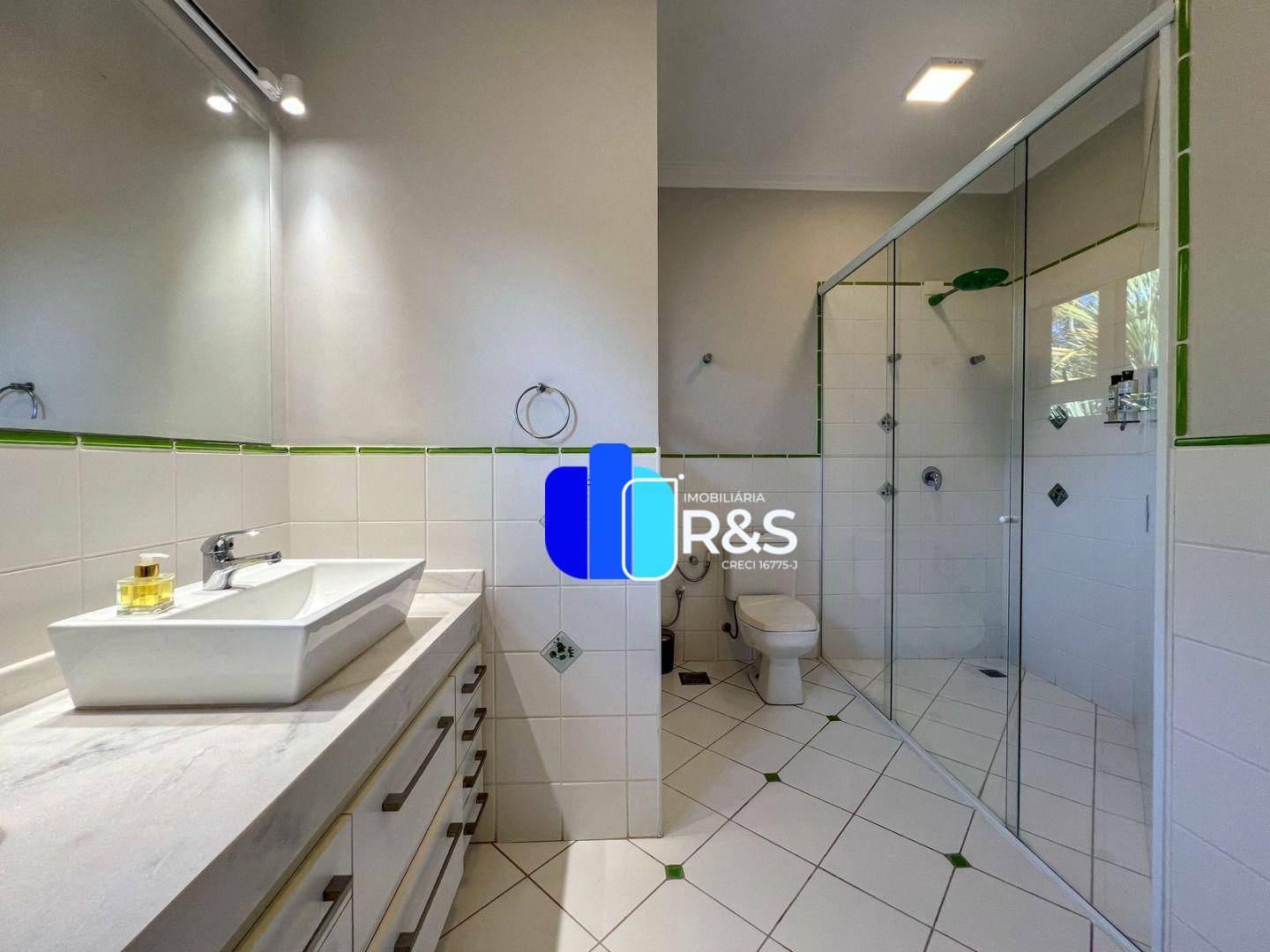 Casa de Condomínio à venda e aluguel com 5 quartos, 830m² - Foto 56