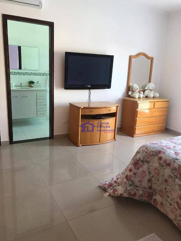 Sobrado à venda com 3 quartos, 180m² - Foto 12