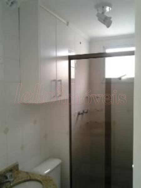 Apartamento para alugar com 3 quartos, 87m² - Foto 11