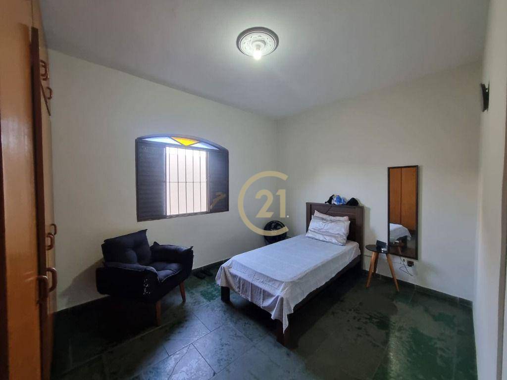 Casa à venda com 2 quartos, 81m² - Foto 6