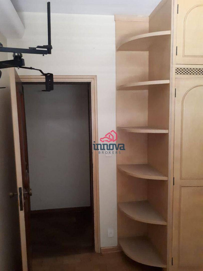 Casa à venda com 6 quartos, 600m² - Foto 14