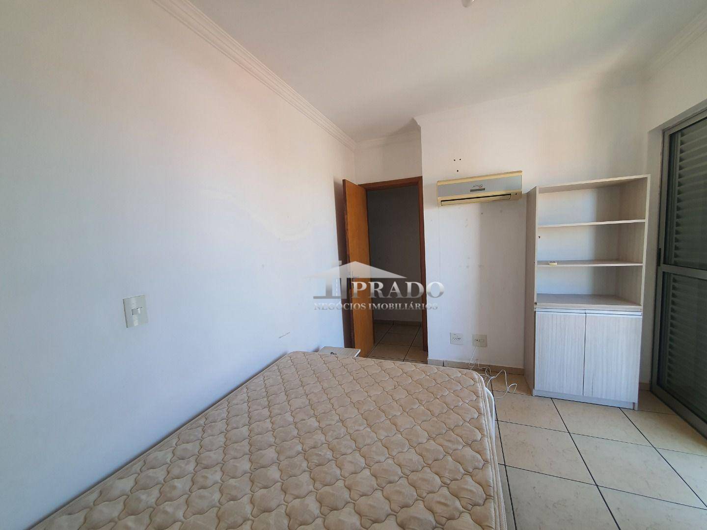 Apartamento para alugar com 2 quartos, 45m² - Foto 13