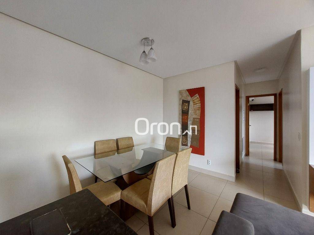 Apartamento à venda com 2 quartos, 67m² - Foto 2