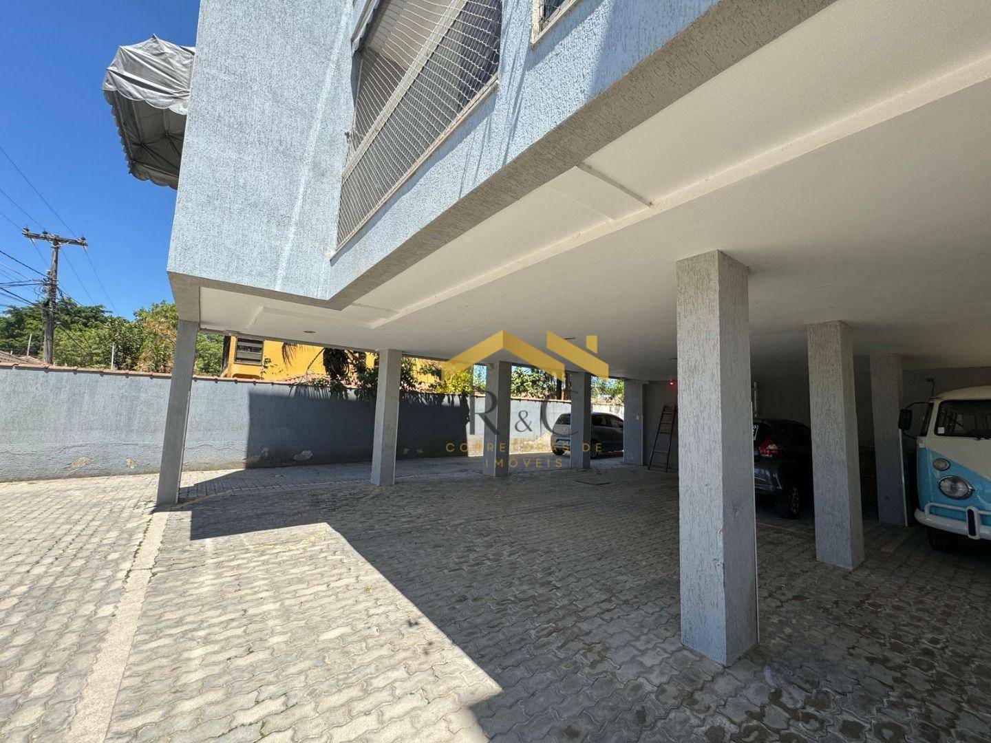 Apartamento à venda com 2 quartos, 85m² - Foto 2