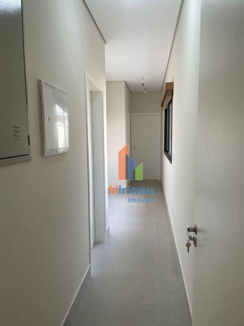 Casa de Condomínio à venda com 3 quartos, 182m² - Foto 10