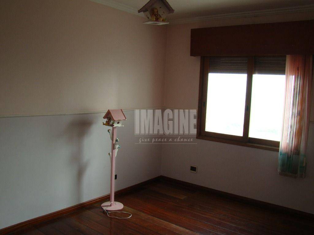 Apartamento à venda com 3 quartos, 235m² - Foto 10