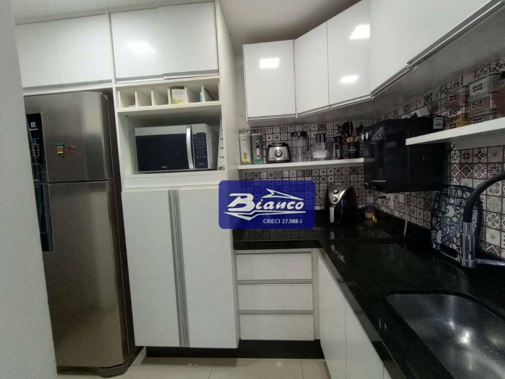 Apartamento à venda com 2 quartos, 59m² - Foto 15