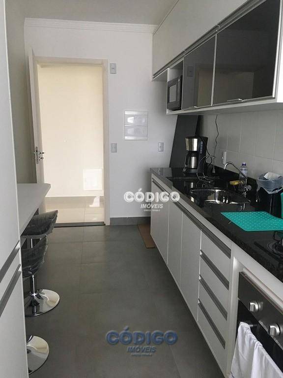 Apartamento à venda com 3 quartos, 82m² - Foto 8