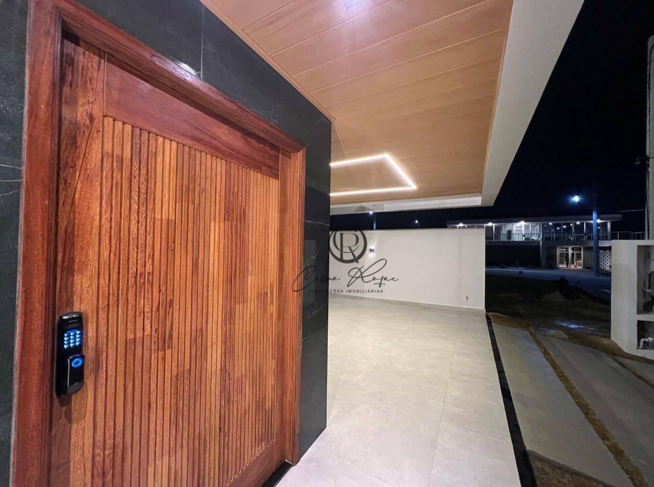 Casa de Condomínio à venda com 4 quartos, 300m² - Foto 4