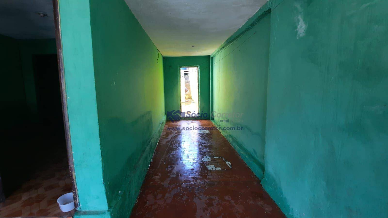 Casa à venda e aluguel com 2 quartos, 118m² - Foto 11