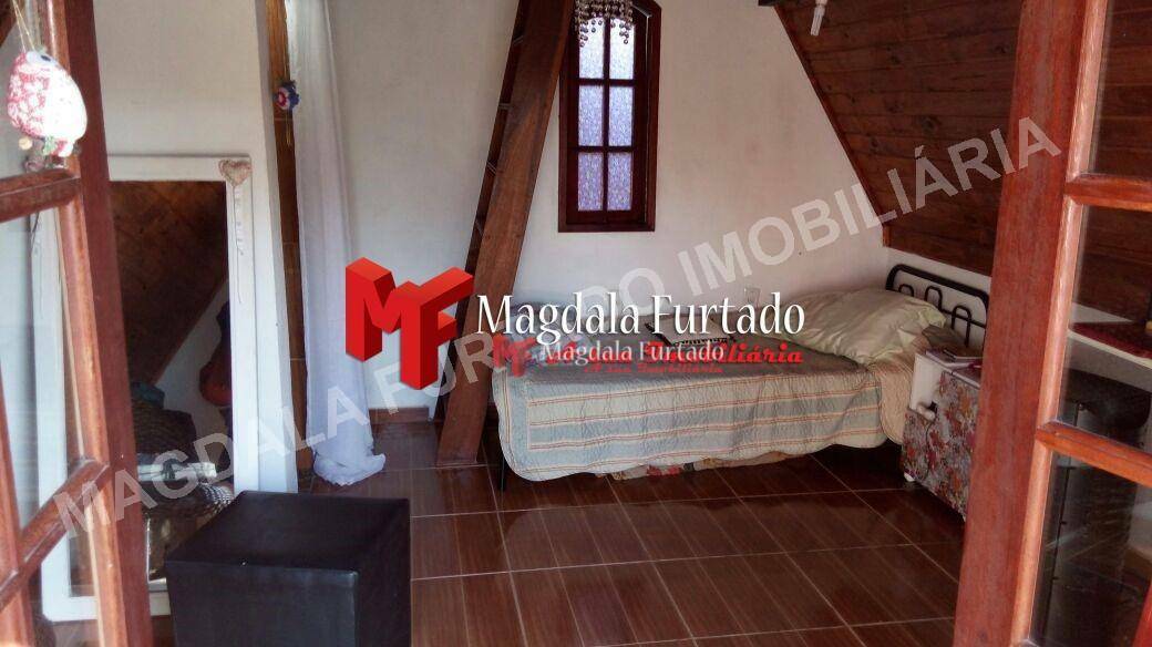 Casa à venda com 2 quartos, 180m² - Foto 2