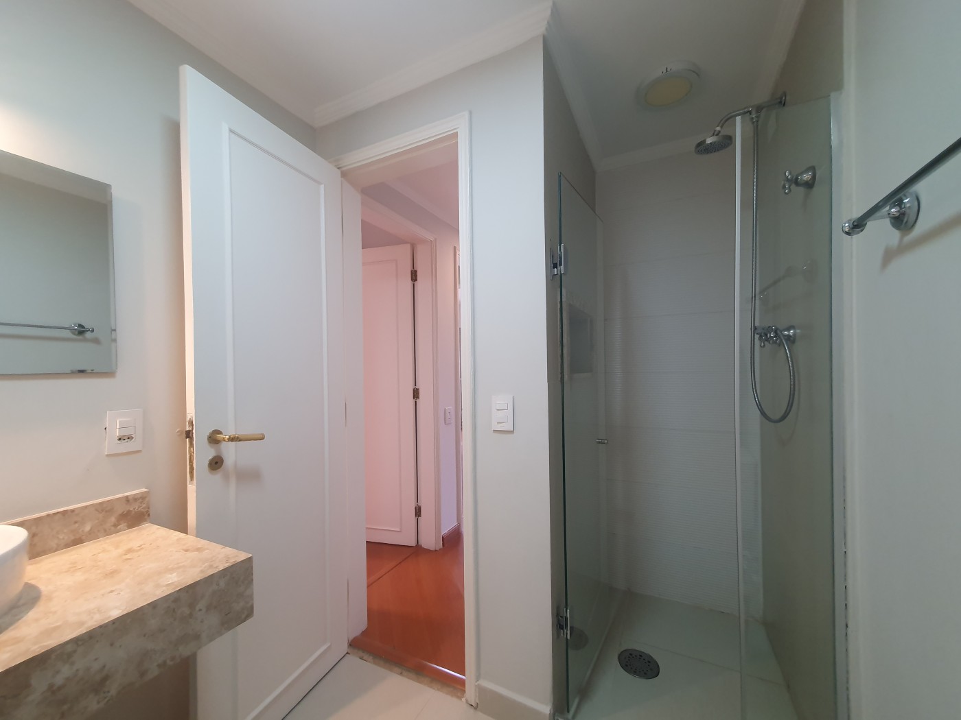 Apartamento para alugar com 3 quartos, 110m² - Foto 41