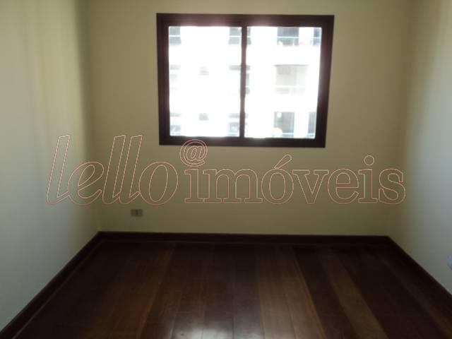 Apartamento para alugar com 4 quartos, 210m² - Foto 15