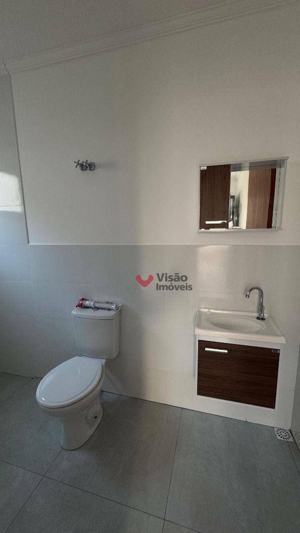 Casa à venda com 2 quartos, 190m² - Foto 21