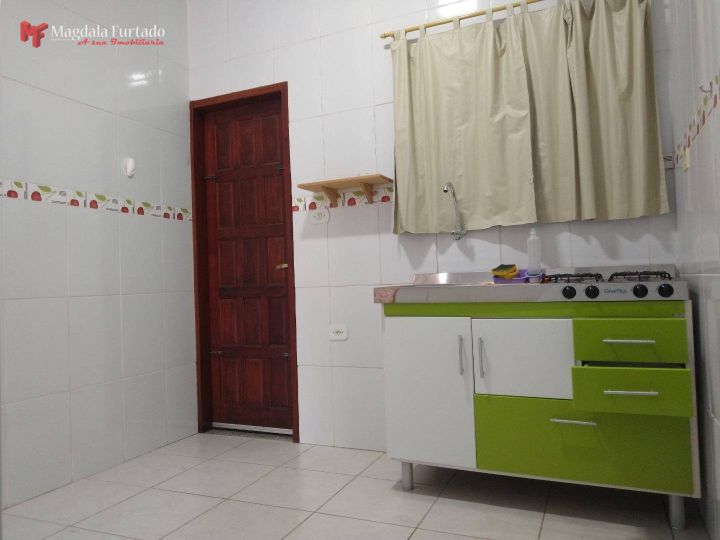 Casa à venda com 2 quartos, 45m² - Foto 8