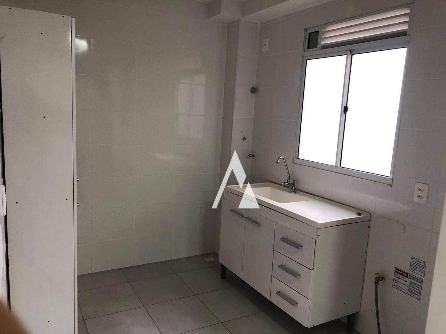 Apartamento à venda com 2 quartos, 40m² - Foto 21