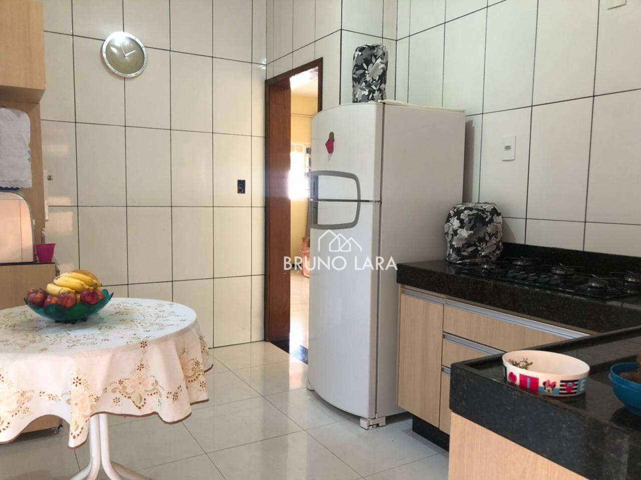 Casa à venda com 3 quartos, 150m² - Foto 17