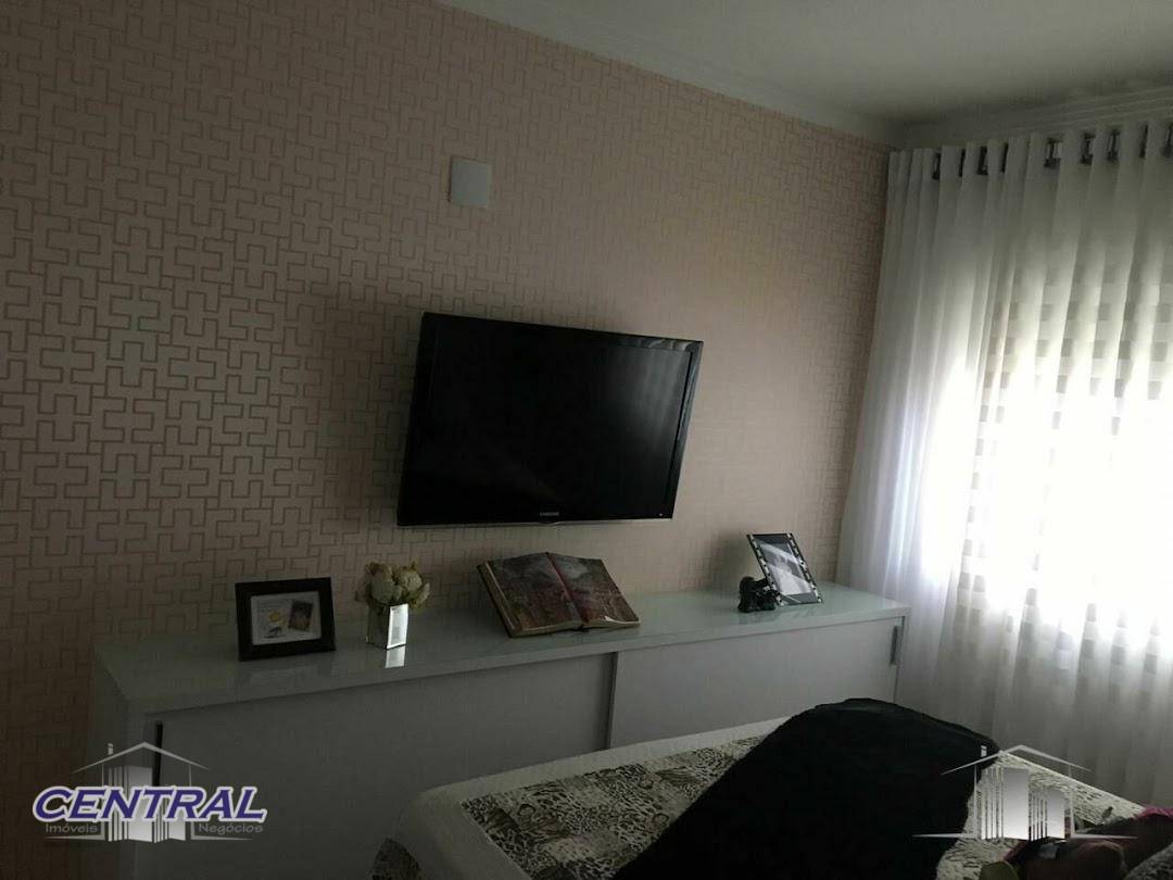 Apartamento à venda com 3 quartos, 137m² - Foto 9