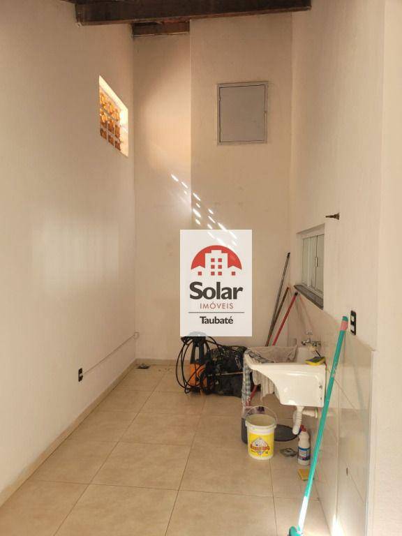 Casa para alugar com 4 quartos, 120m² - Foto 17