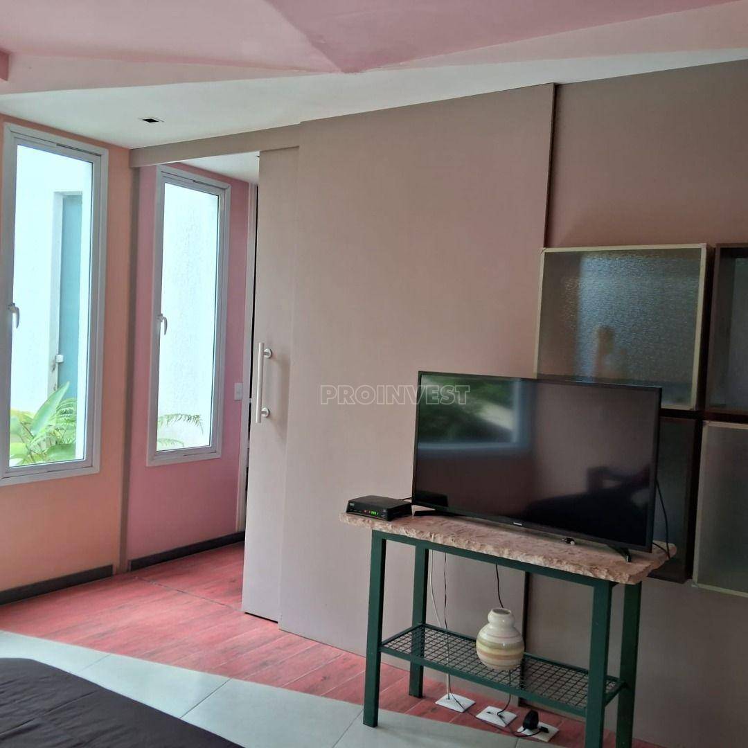 Casa de Condomínio à venda com 3 quartos, 295m² - Foto 29